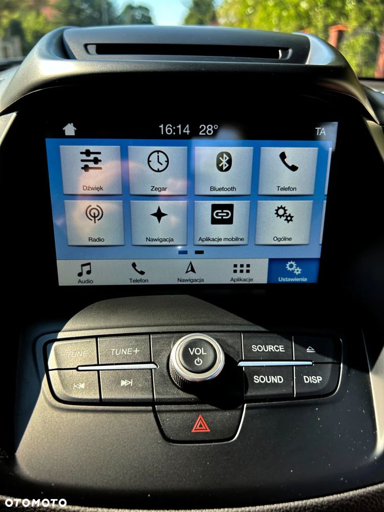 Ford Kuga 1.5 EcoBoost 2x4 Titanium - 26