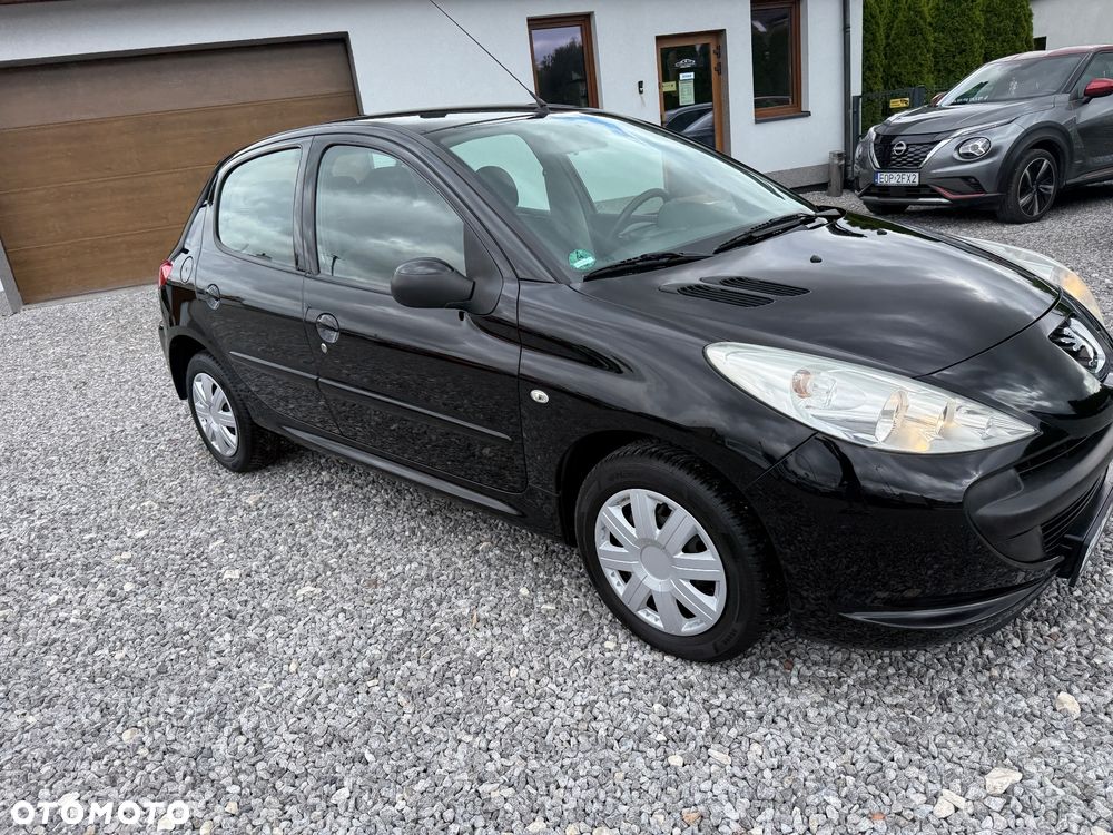 Peugeot 206 plus 75 - 18