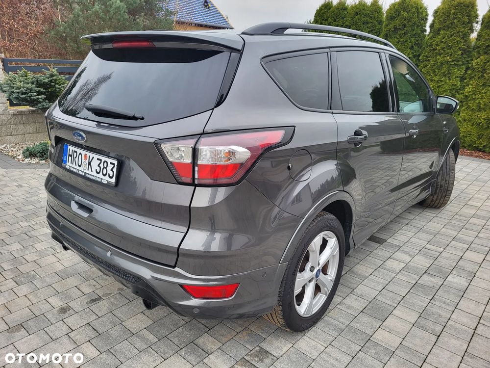 Ford Kuga 2.0 TDCi 4x4 ST-Line - 6