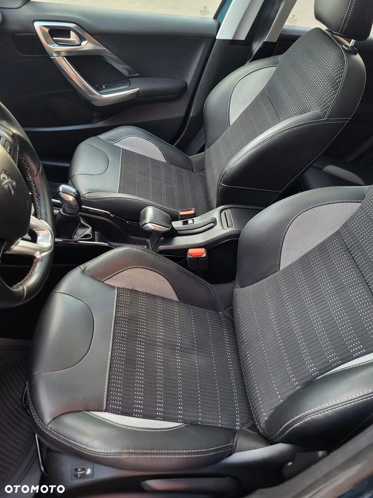 Peugeot 2008 BlueHDi 100 STOP & START Allure - 9