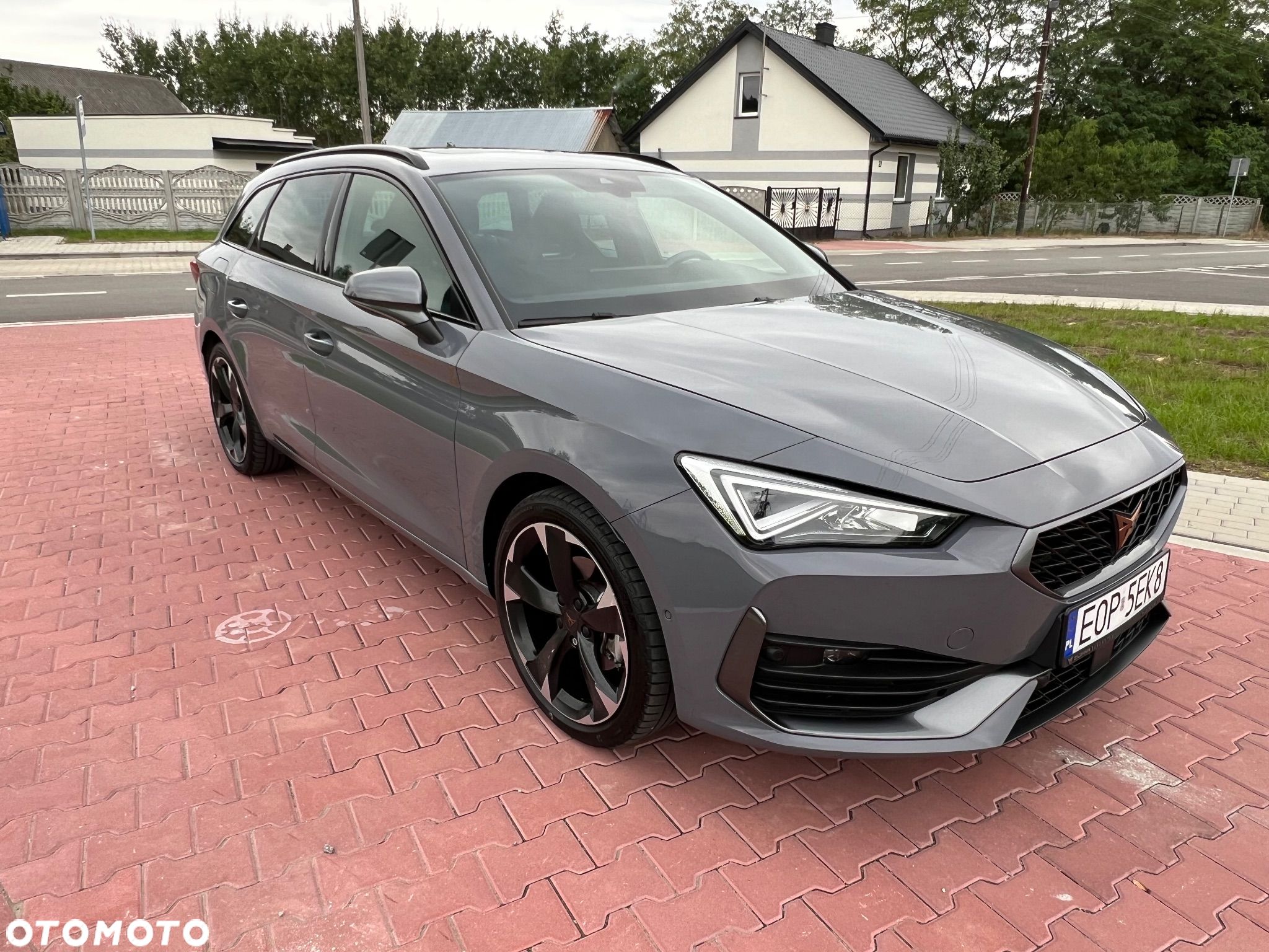 Cupra Leon 1.5 eTSI DSG - 1