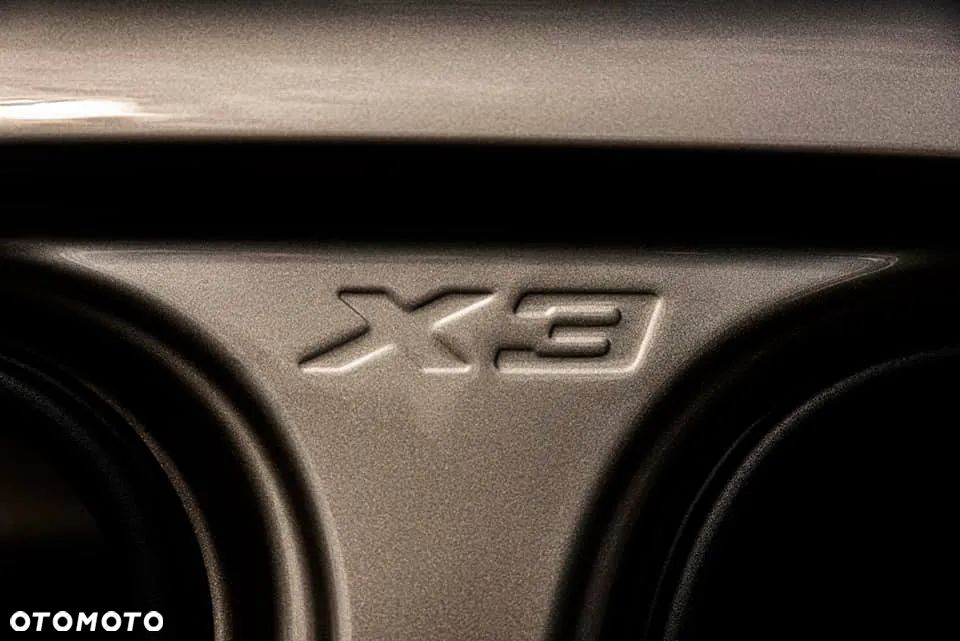 BMW X3 sDrive18d Advantage - 9