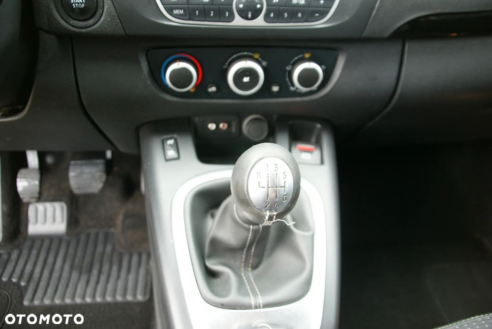 Renault Scenic 1.6 16V Authentique - 20
