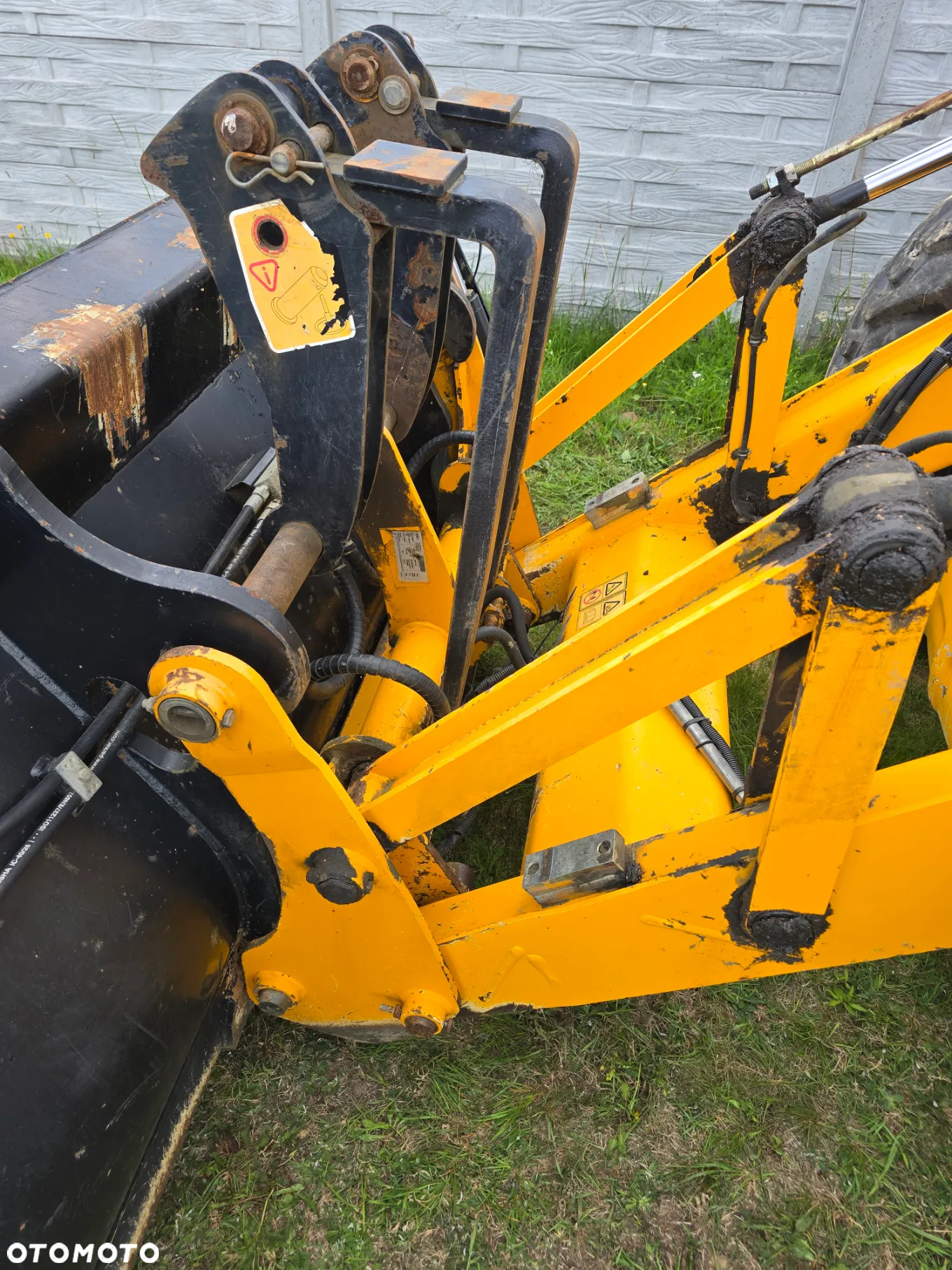 JCB - 5