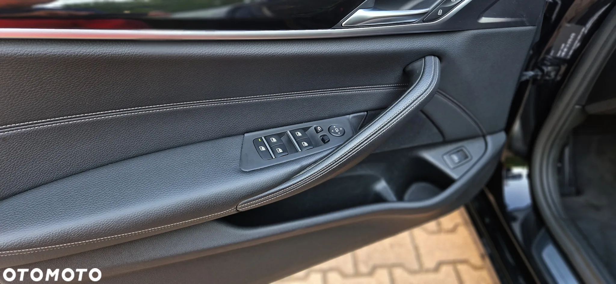 BMW Seria 5 520d Touring Sport Line - 23