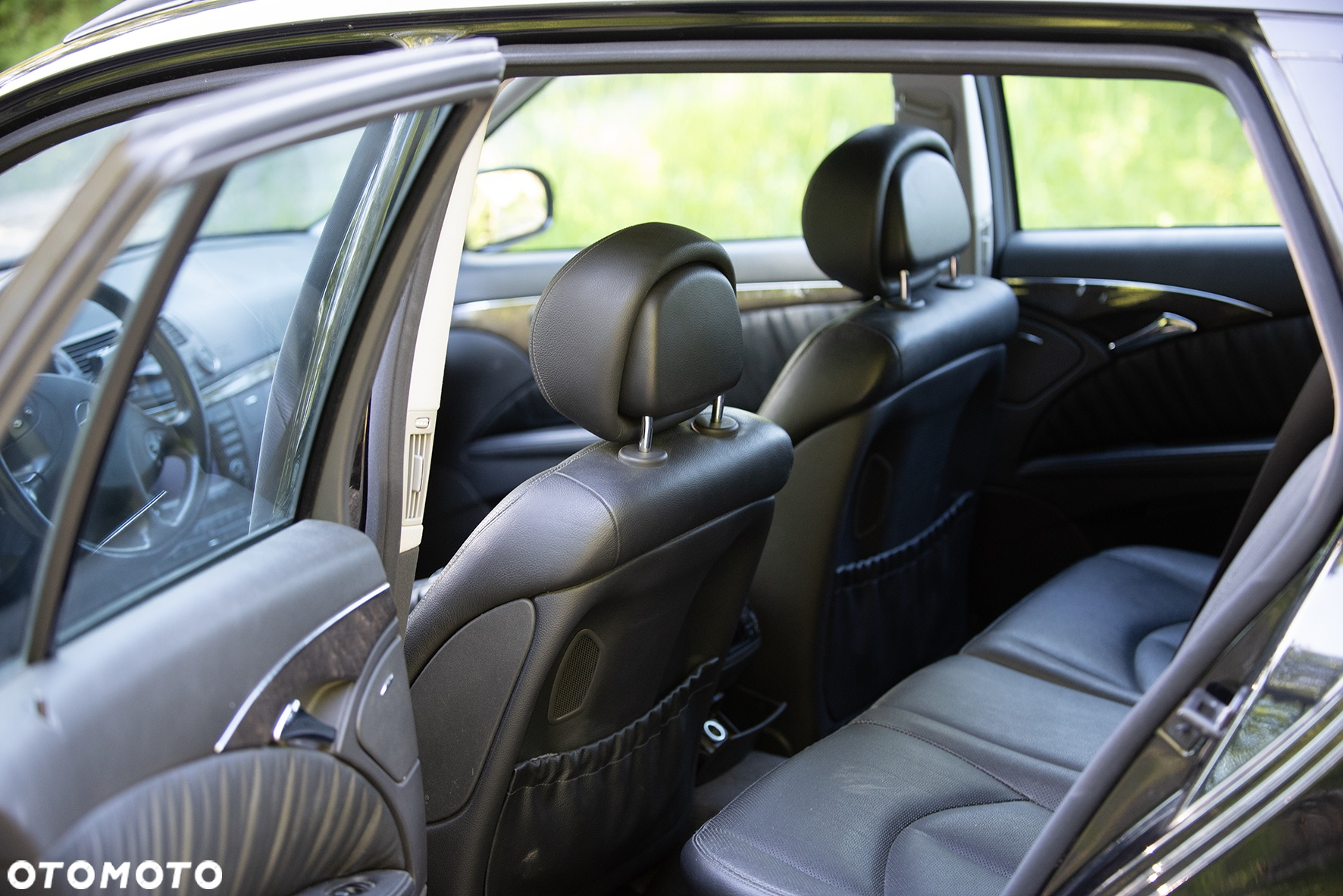 Mercedes-Benz Klasa E 350 4-Matic T Avantgarde - 3