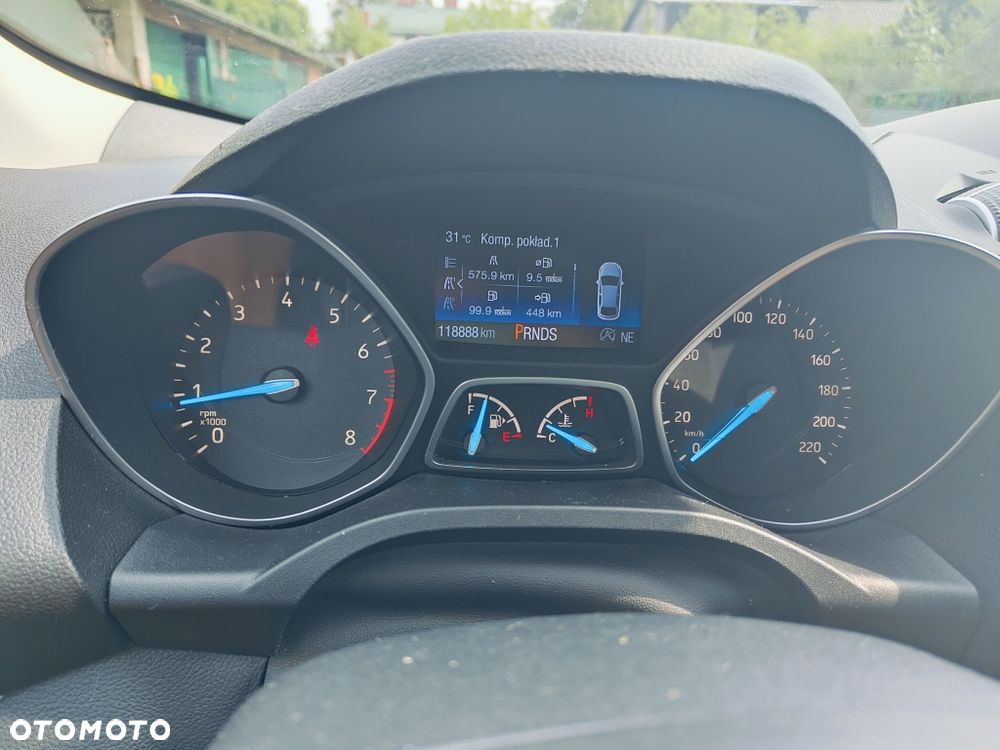 Ford Kuga - 5