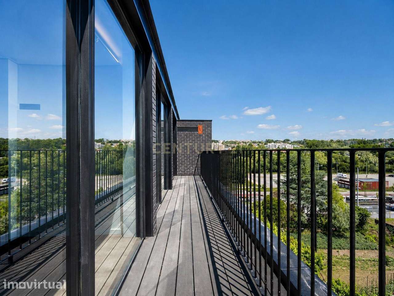 Apartamento T3 Novo com Rooftop de 75m² e Vistas Panorâmicas – Fânzere - Grande imagem: 4/47