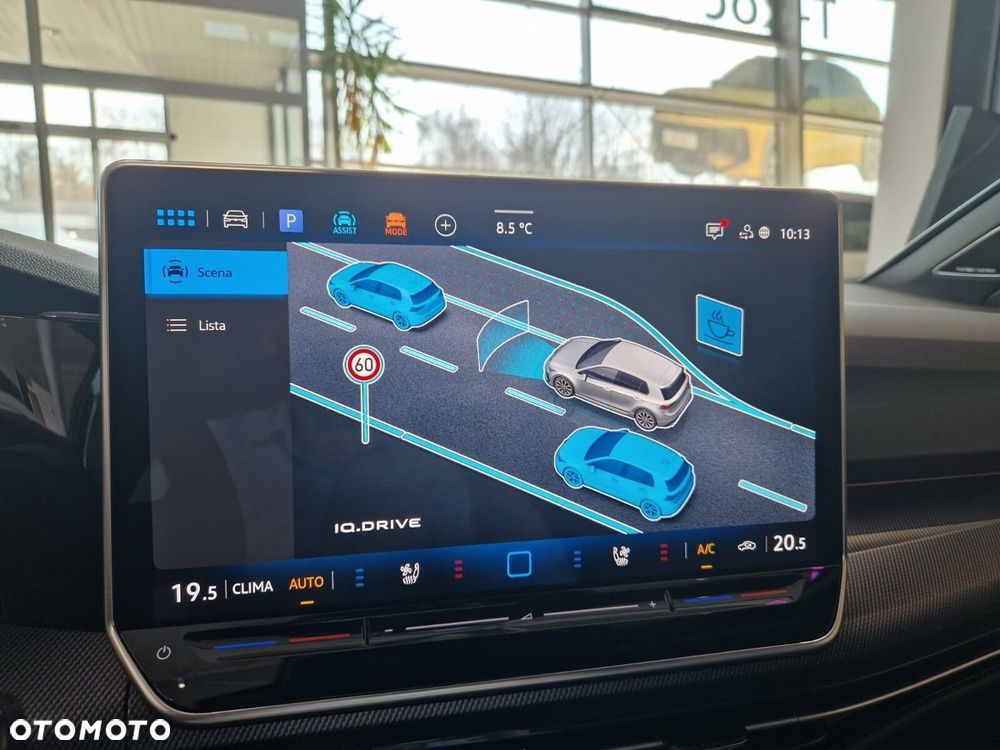 Volkswagen Golf 2.0 TSI 4Motion R DSG - 23