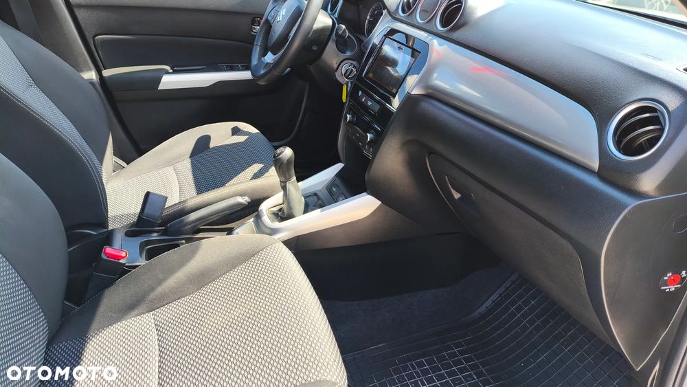 Suzuki Vitara 1.6 (4x2) Comfort - 35