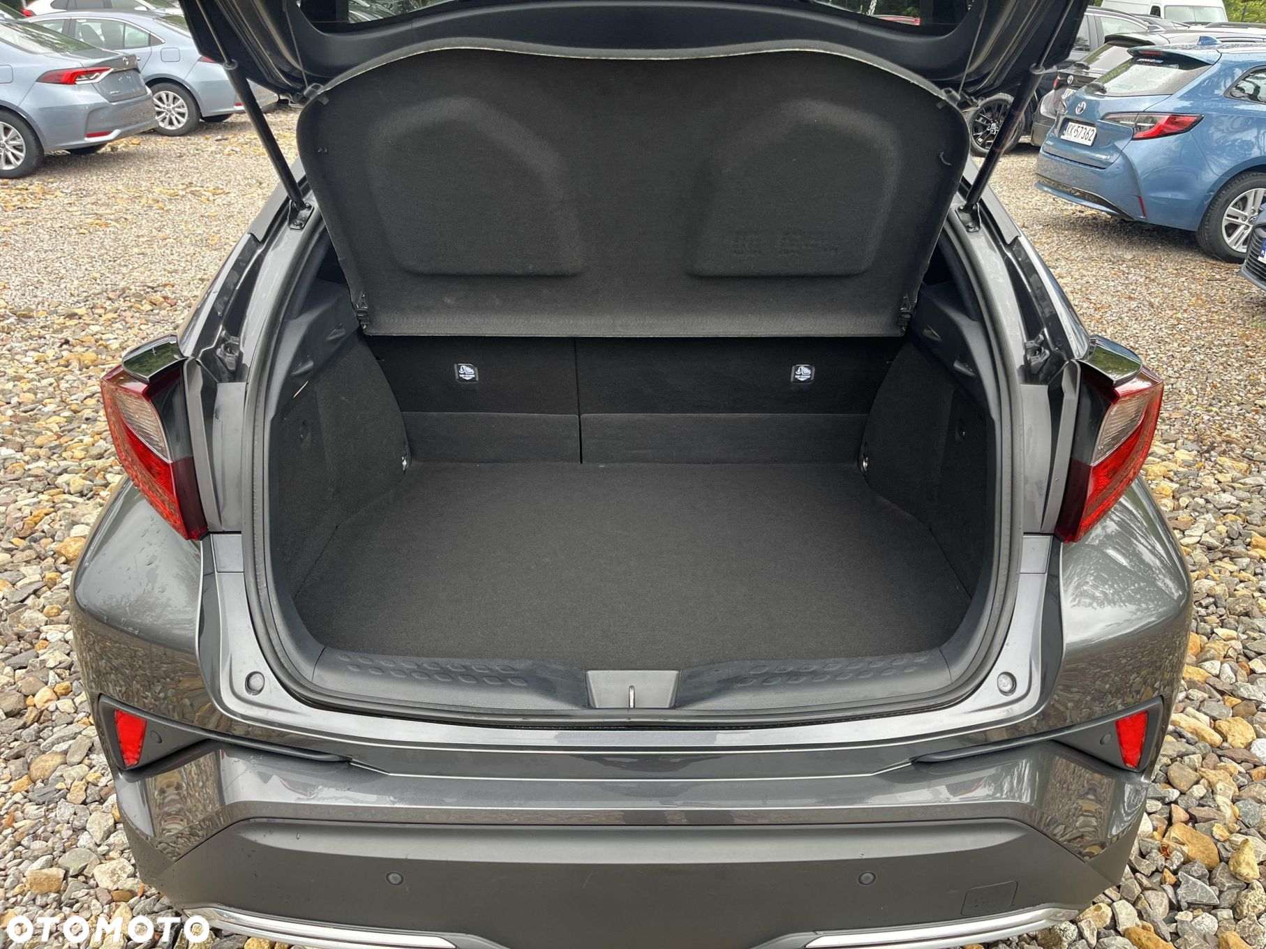 Toyota C-HR 2.0 Hybrid Style - 17