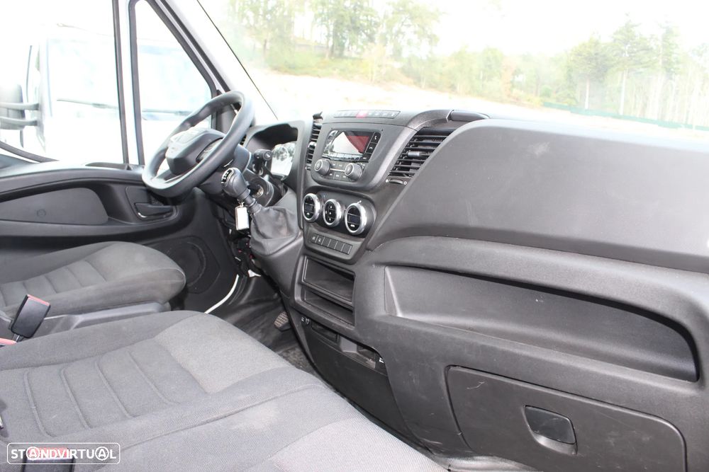 Iveco Daily 35-160 // 12M3 - 9