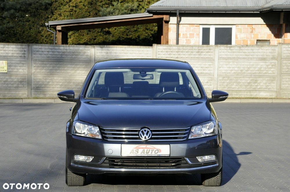 Volkswagen Passat 1.8 TSI Comfortline - 23