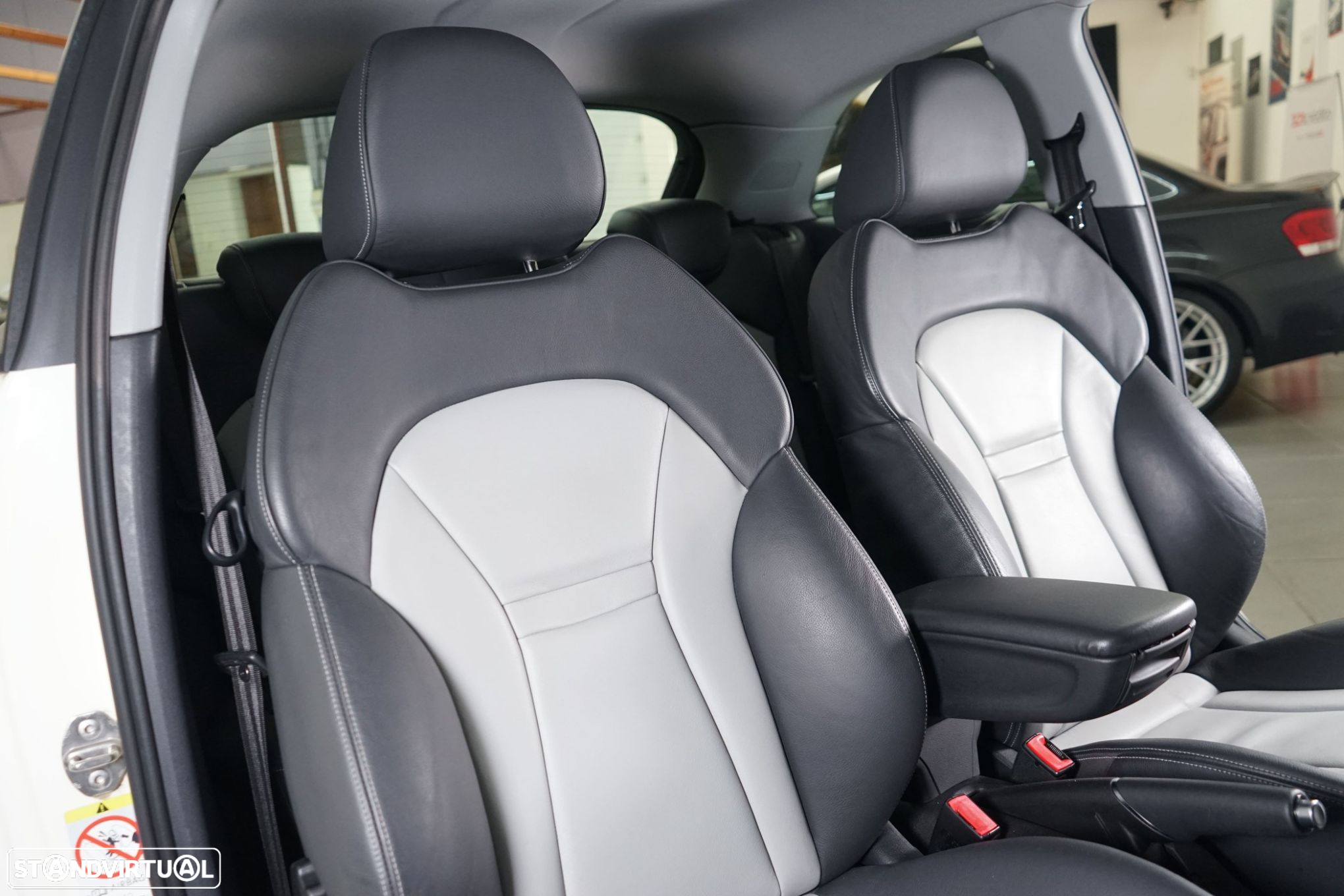 Audi A1 1.6 TDI Ambition - 37