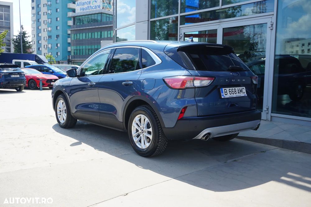 Ford Kuga - 5
