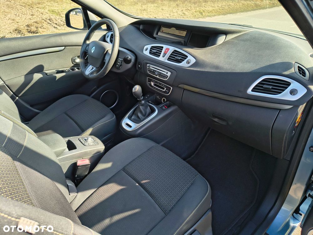 Renault Scenic - 7