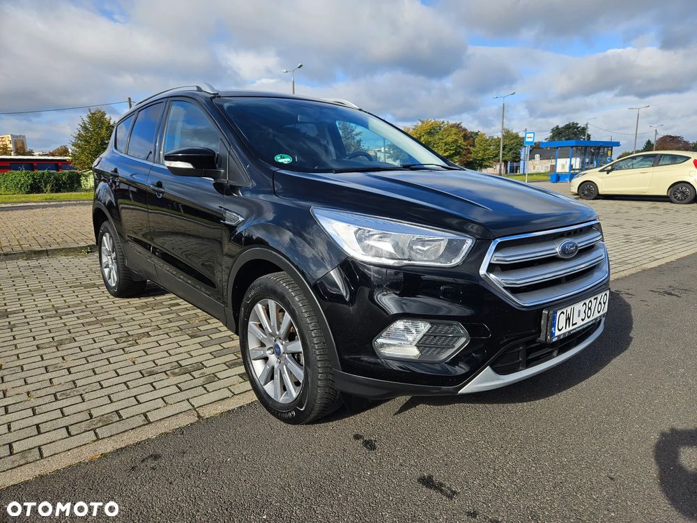 Ford Kuga - 1