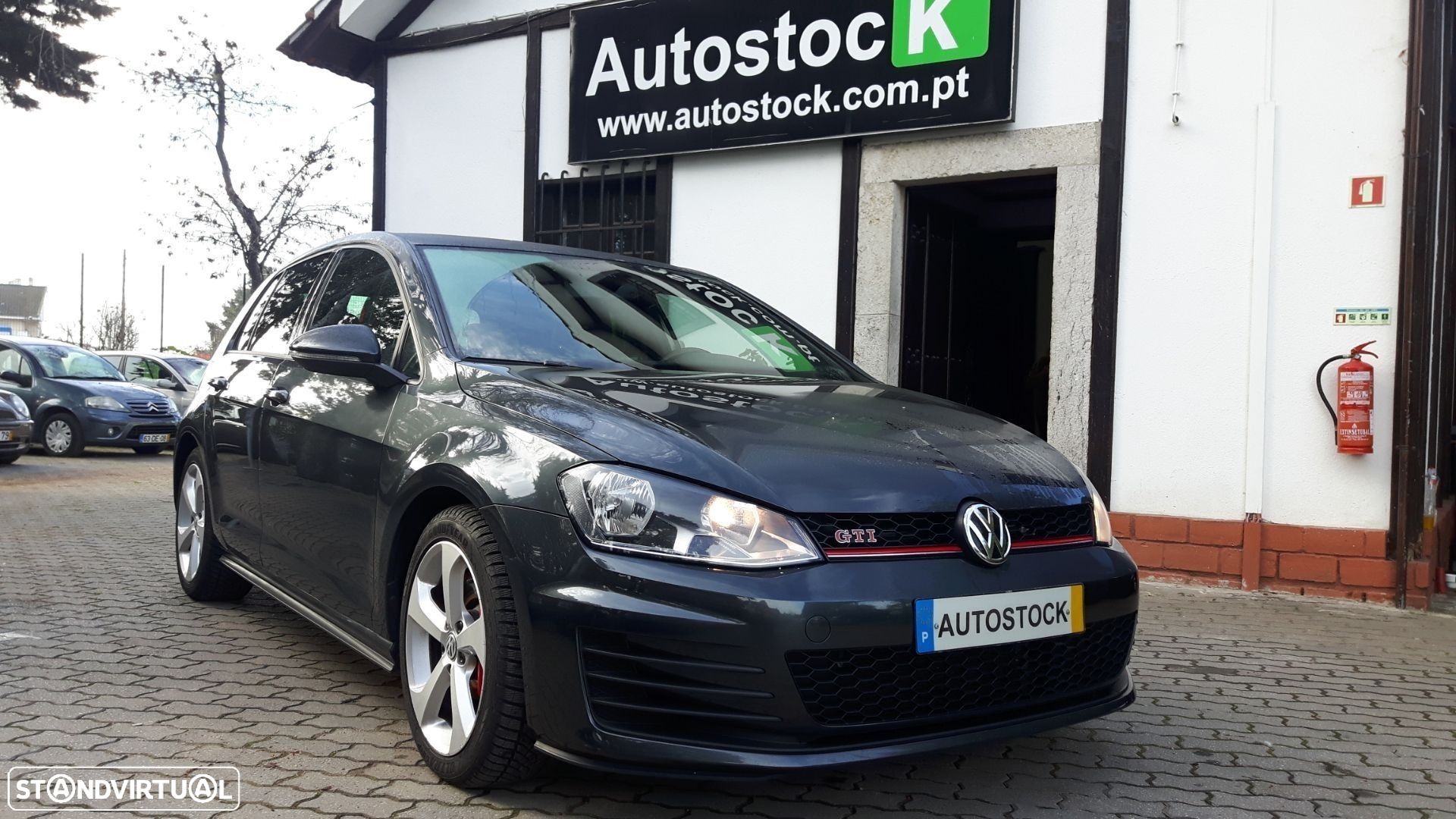 VW Golf 2.0 TSi GTi Performance - 1