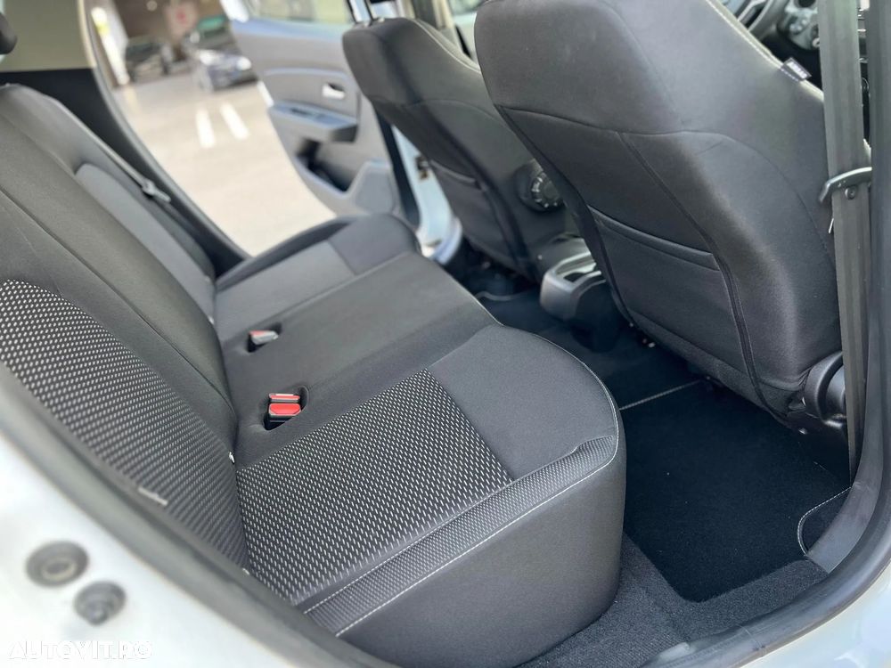 Dacia Duster Blue dCi 115 4WD Comfort - 9