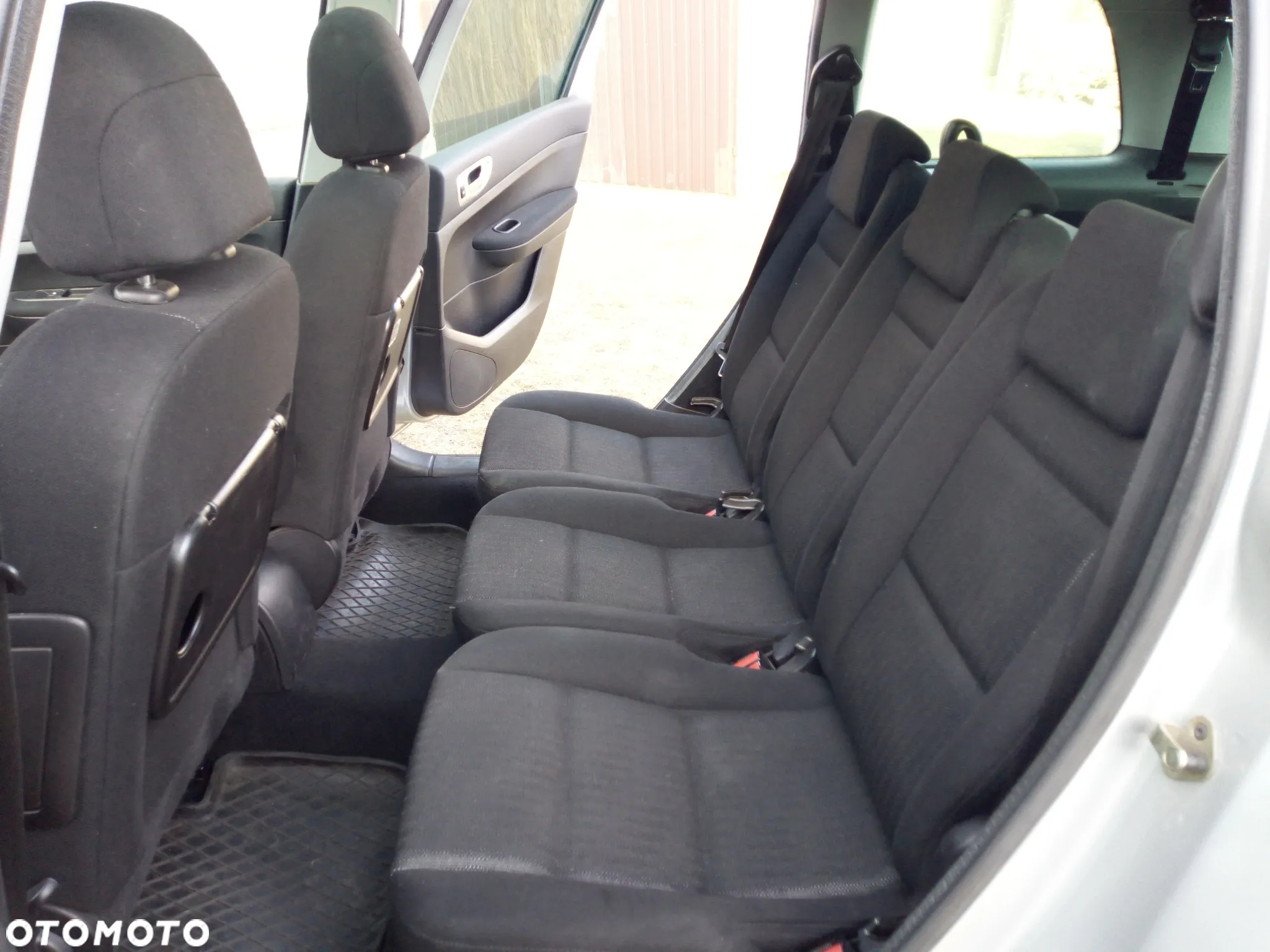 Peugeot 307 HDi 110 OXYGO - 6