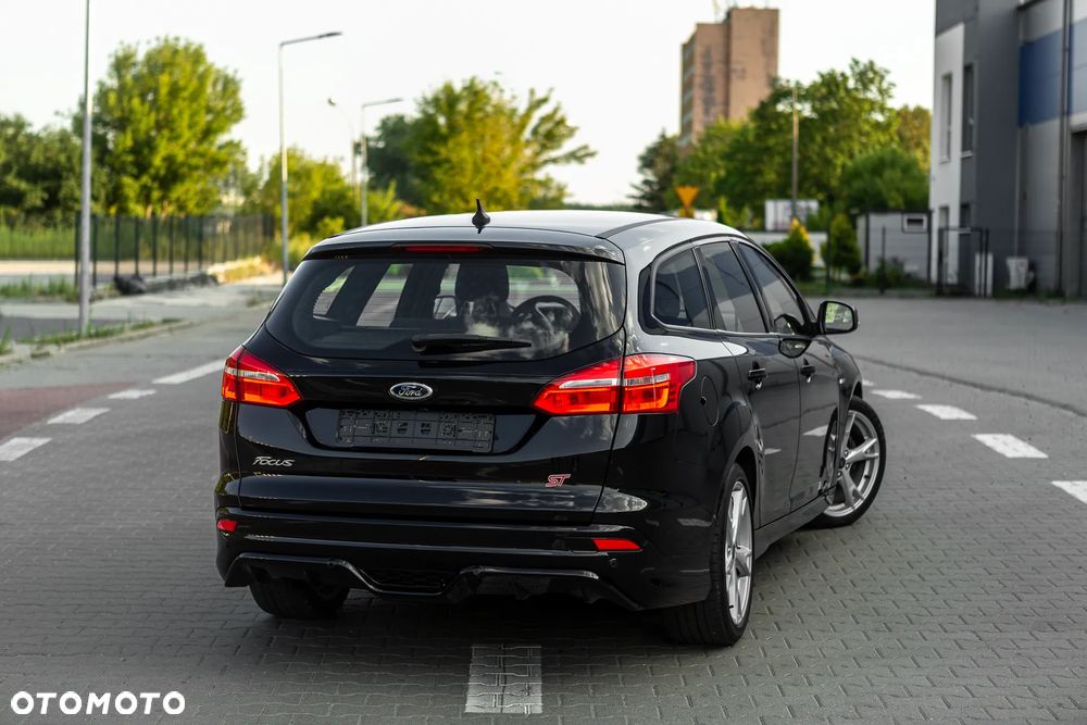 Ford Focus - 18
