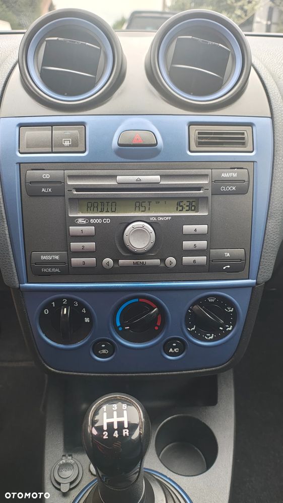 Ford Fiesta 1.4 Style - 17