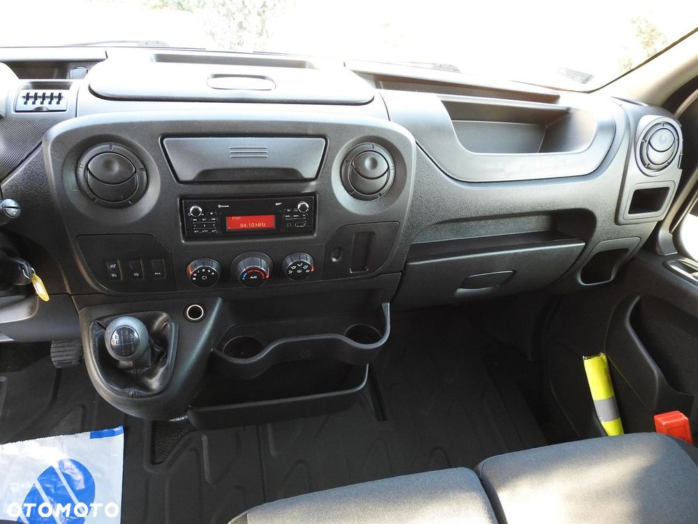 Renault MASTER PLANDEKA 10 PALET TEMPOMAT KLIMATYZACJA PNEUMATYKA  170KM - 34
