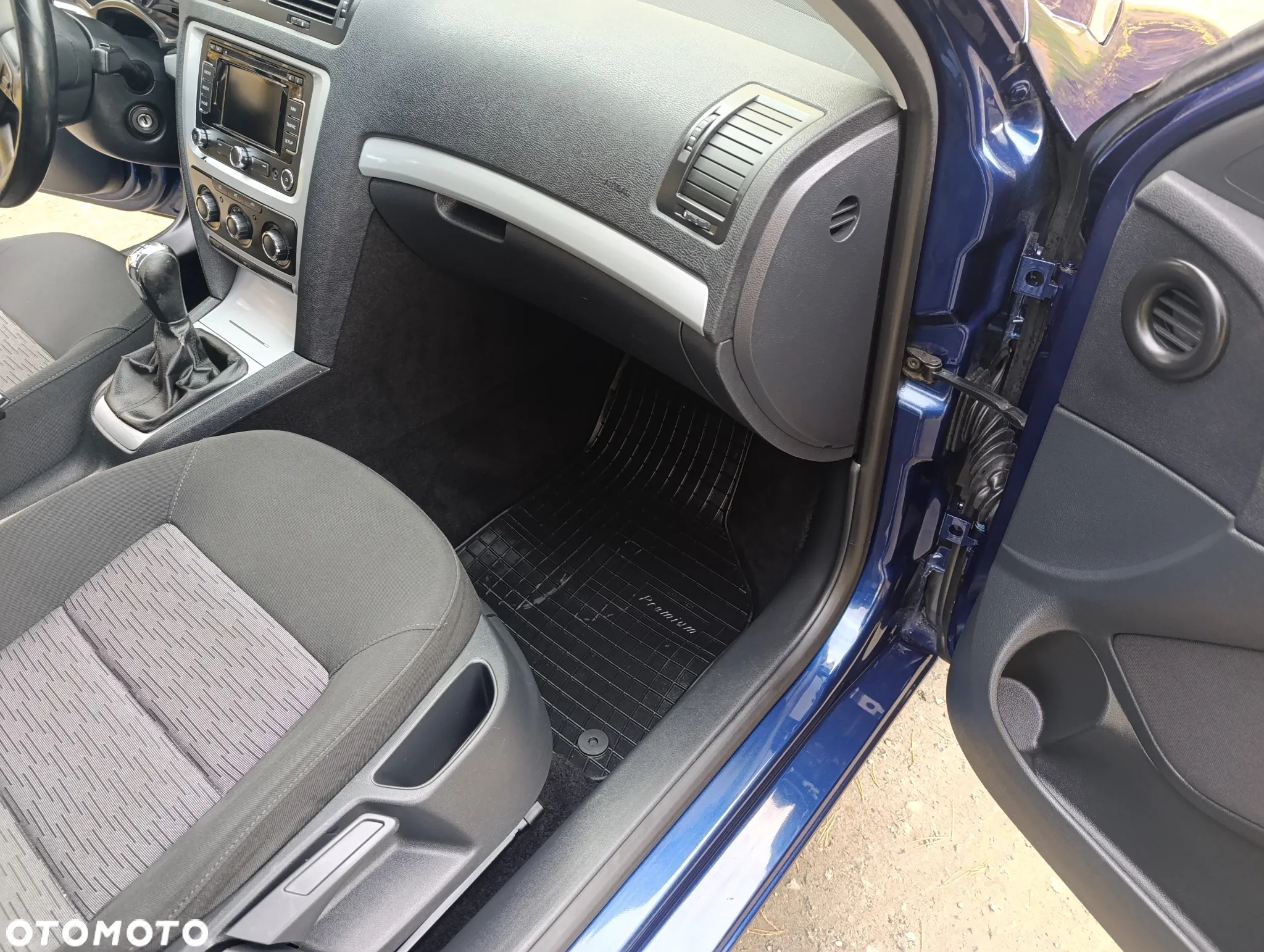 Skoda Octavia 2.0 TDI DPF Elegance - 29