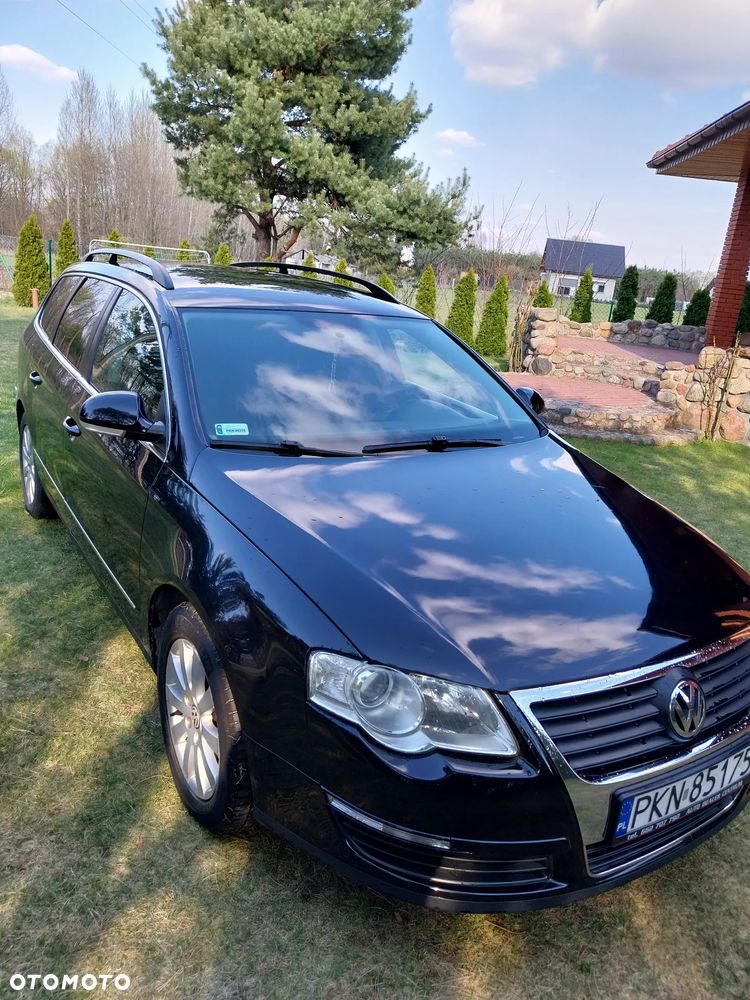 Volkswagen Passat 2.0 TDI Highline - 24