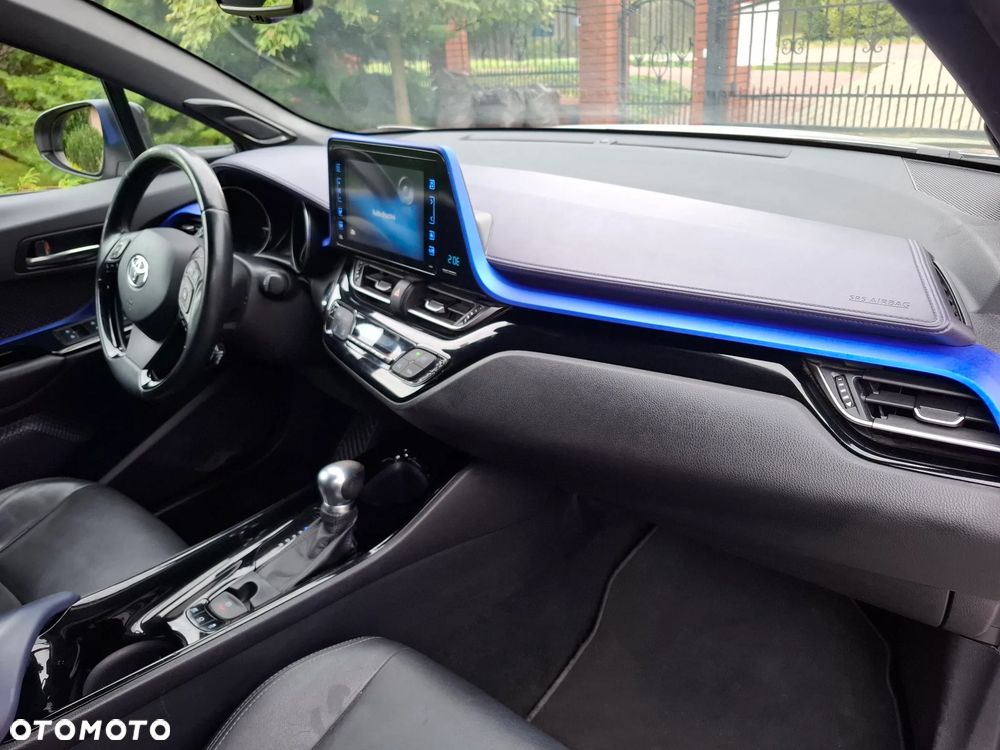 Toyota C-HR - 15