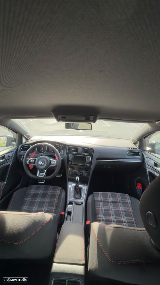 VW Golf GTI Performance BlueMotion DSG - 6