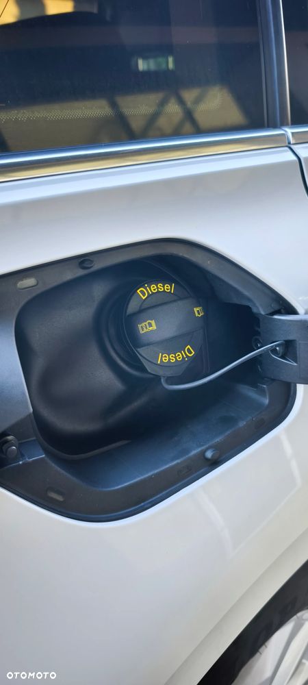Volkswagen Passat 2.0 TDI BMT Comfortline DSG7 - 38