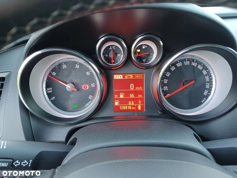 Opel Astra IV 1.6 CDTI Cosmo - 20