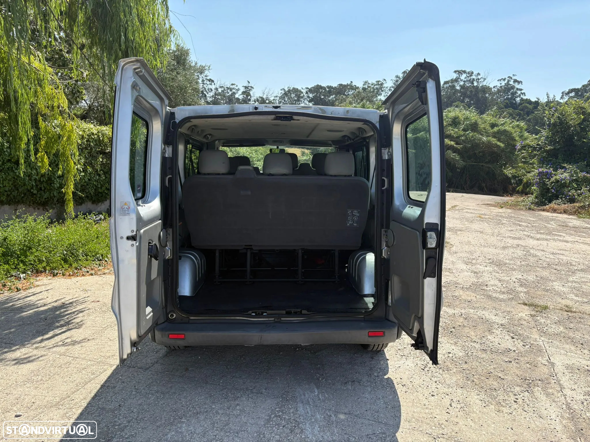 Opel Vivaro 1.9 DTi L1 H1 - 18