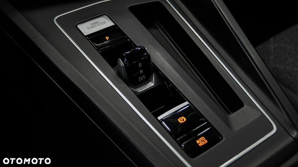 Volkswagen Golf 2.0 TDI Style DSG - 18