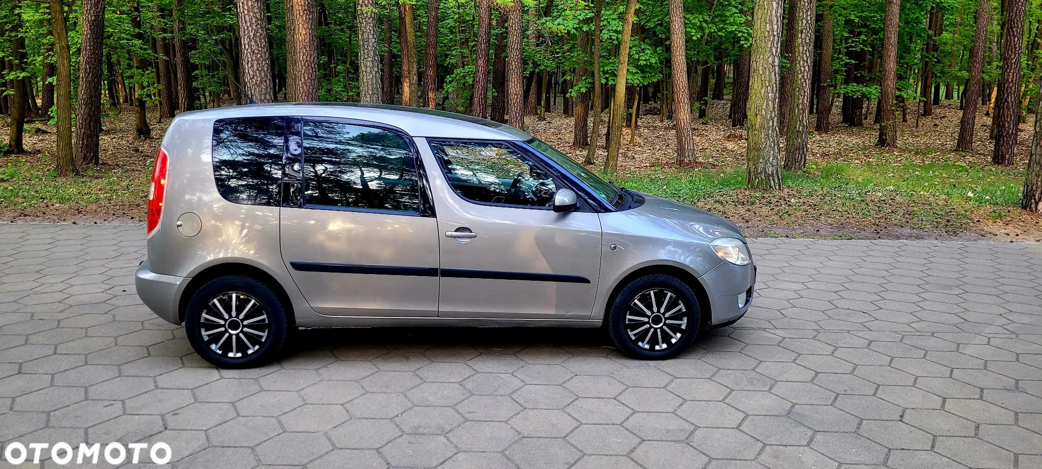 Skoda Roomster 1.4 TDI Comfort PLUS EDITION - 9