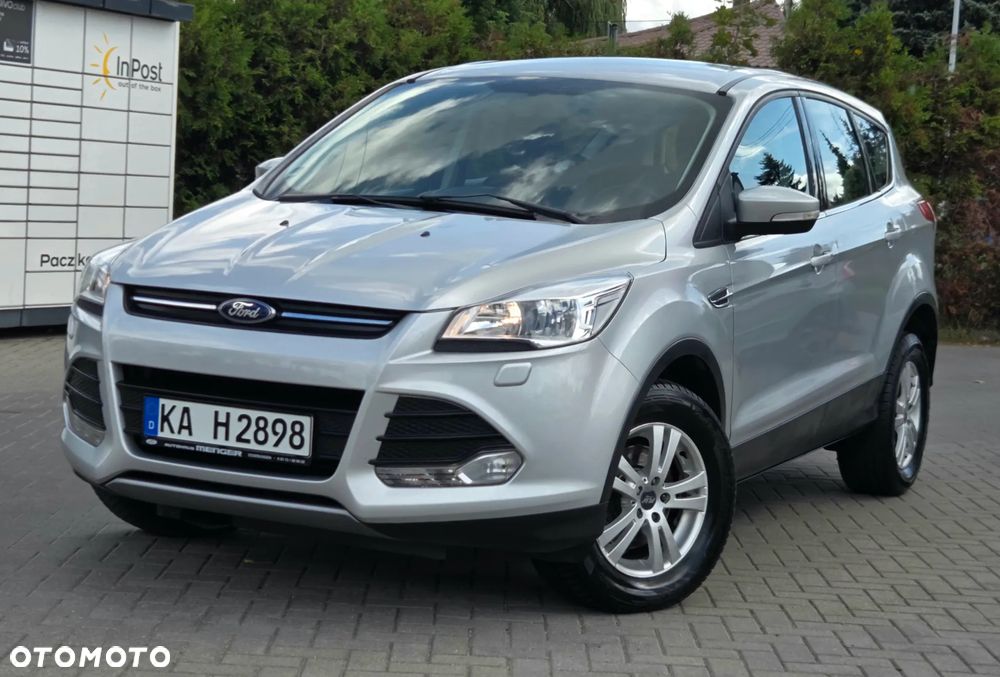 Ford Kuga 1.6 EcoBoost 2x4 Trend - 3