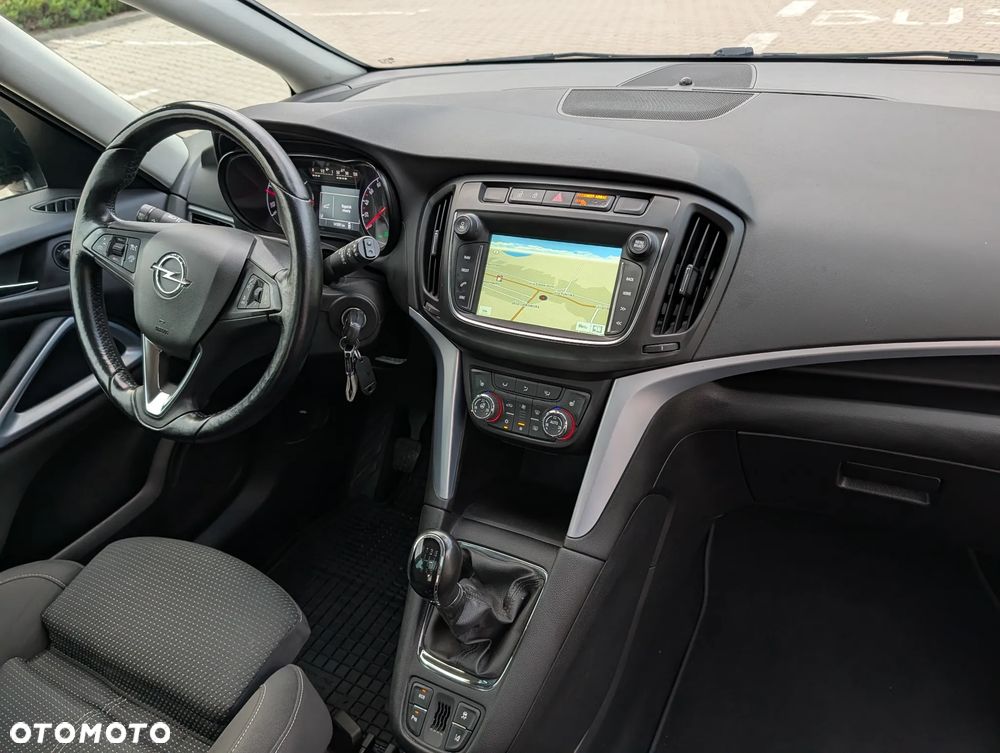 Opel Zafira Tourer 2.0 CDTI ecoFLEX Start/Stop Business Innovation - 14
