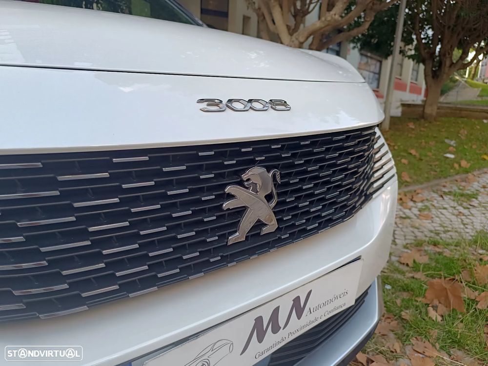 Peugeot 3008 1.6 Hybrid Allure Pack e-EAT8 - 6