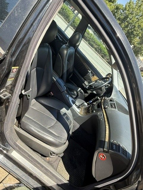 Mercedes-Benz E 200 CDI Auto Elegance BusinessEDITION - 19