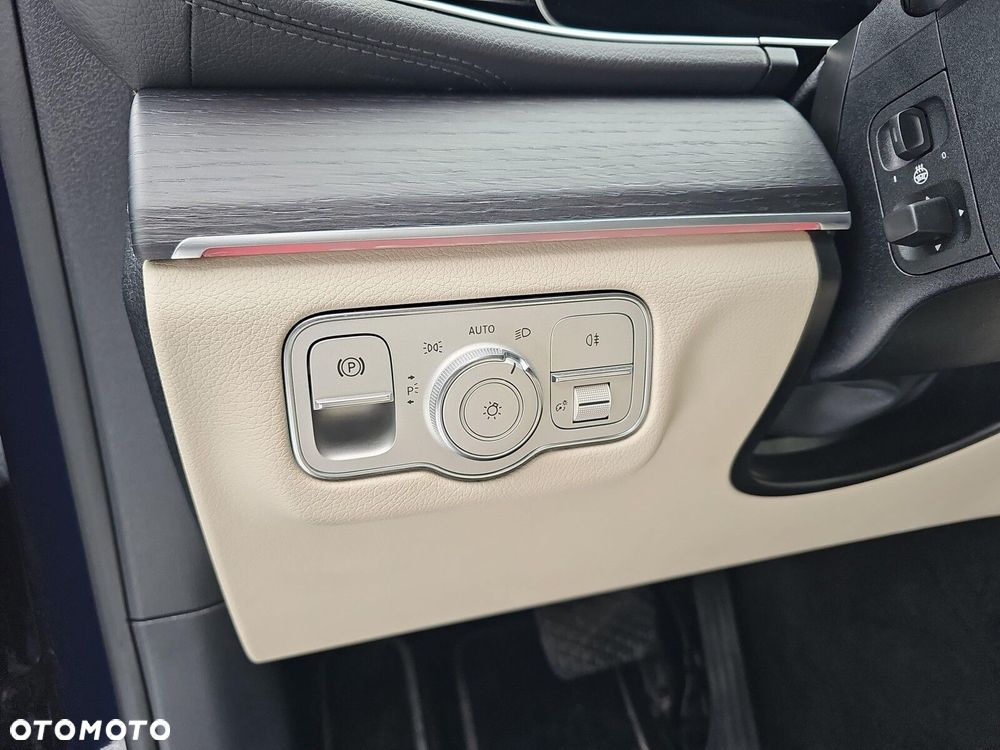 Mercedes-Benz GLE - 30