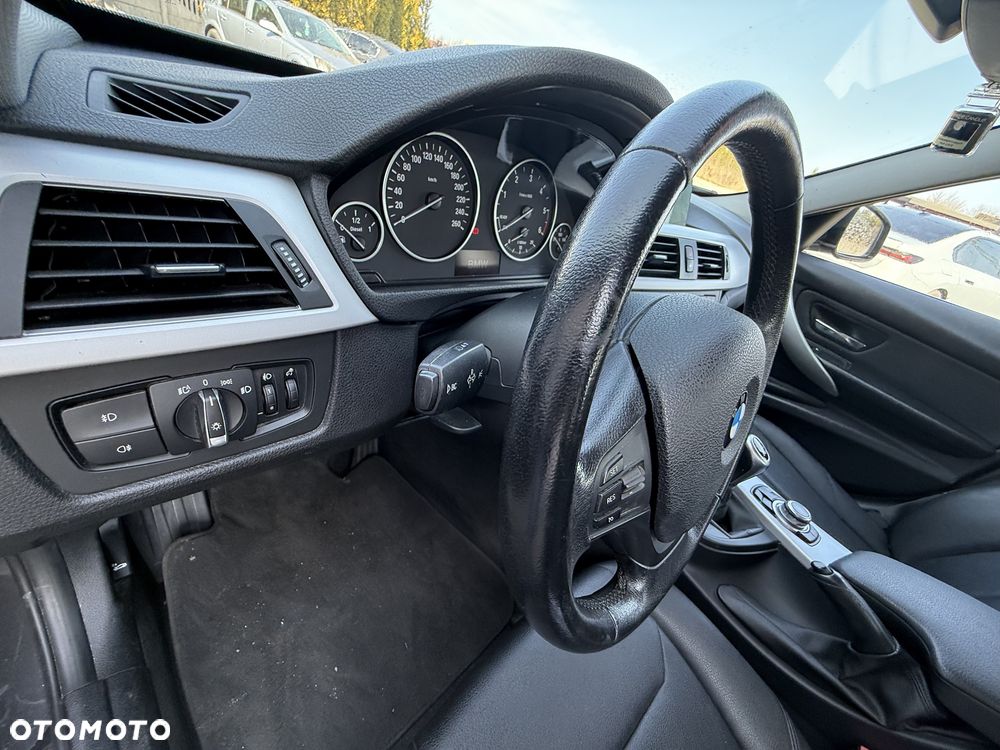 BMW Seria 3 - 15