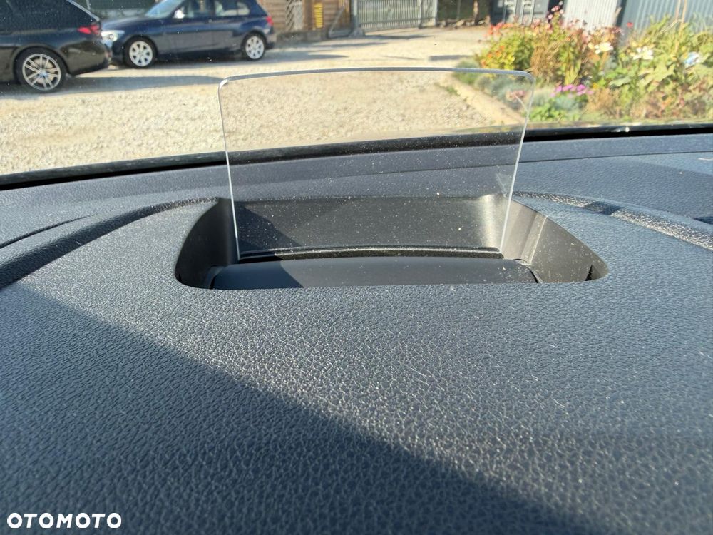 Citroën Berlingo XL 130 EAT8 30 JAHRE - 11