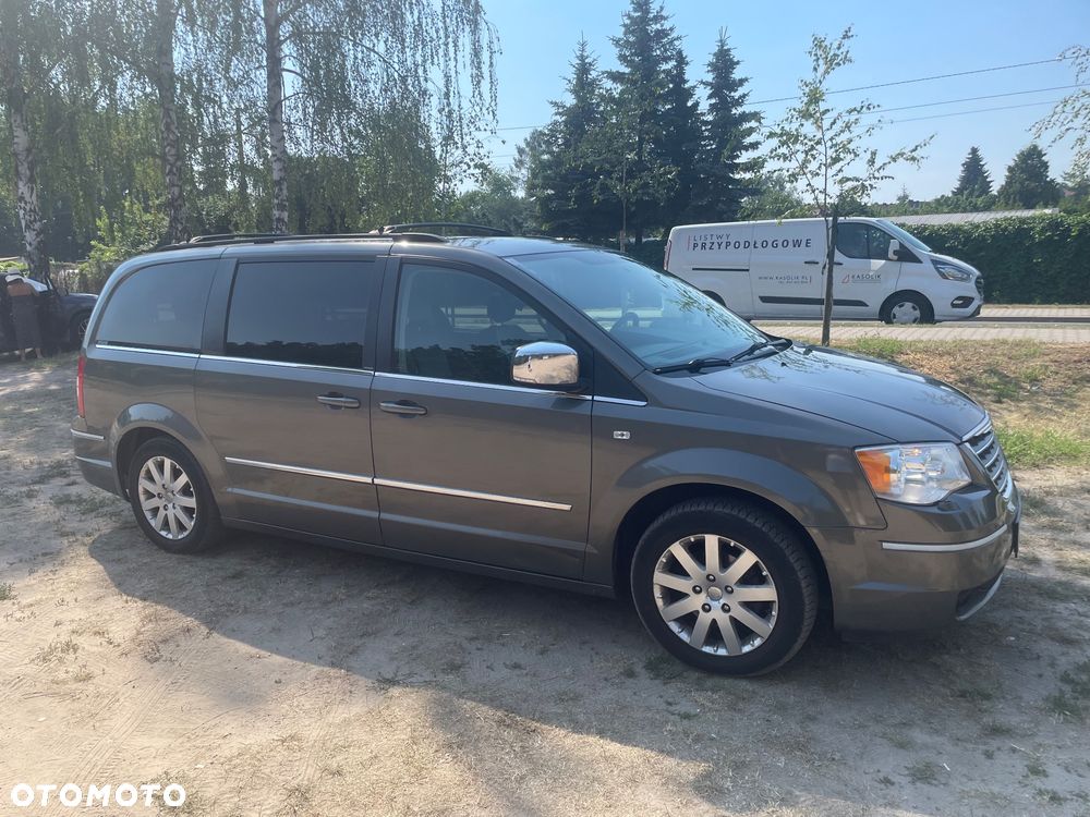 Chrysler Grand Voyager 2.8 CRD Touring - 3