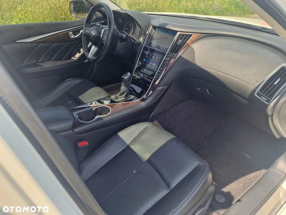 Infiniti Q50 Q50(S) 3.0t Sport Tech - 23