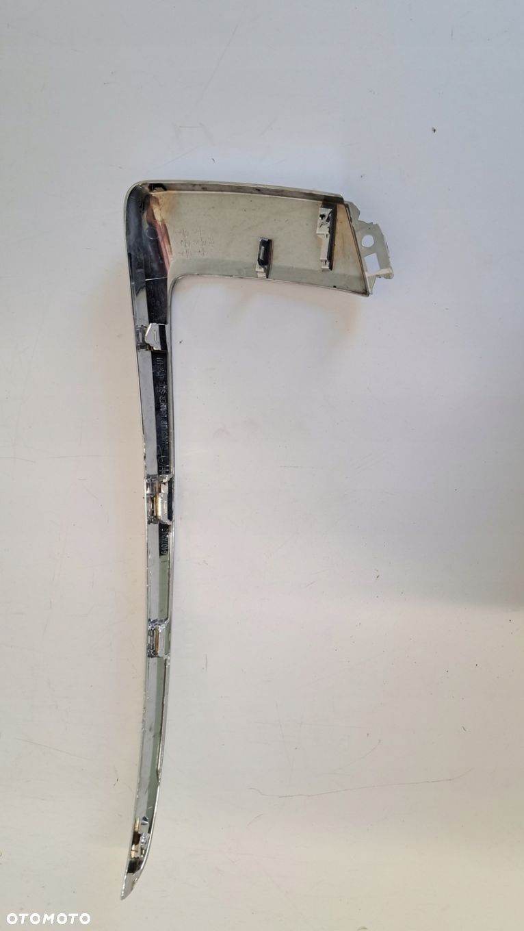 Listwa chrom w zderzak lewy przód MITSUBISHI Eclipse Cross - 9