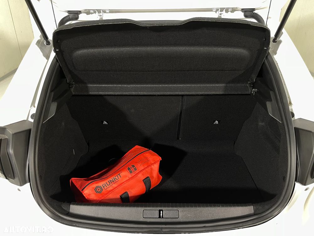 Peugeot 208 1.2 L PureTech STT Active Pack - 12