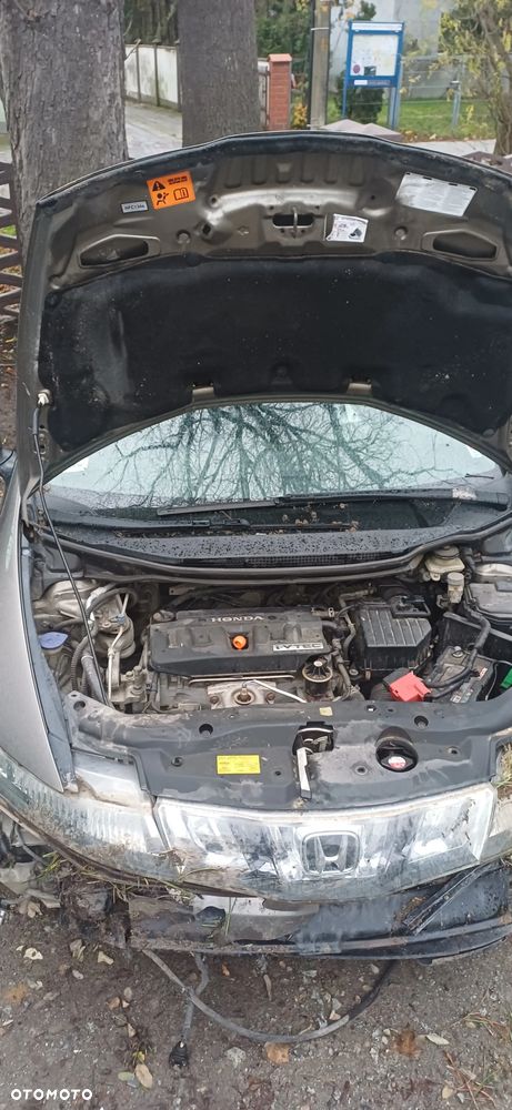 Honda Civic 1.8 Executive - 2