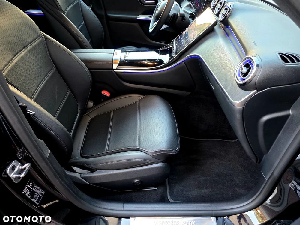 Mercedes-Benz GLC 220 d 4Matic 9G-TRONIC Edition Avantgarde - 24