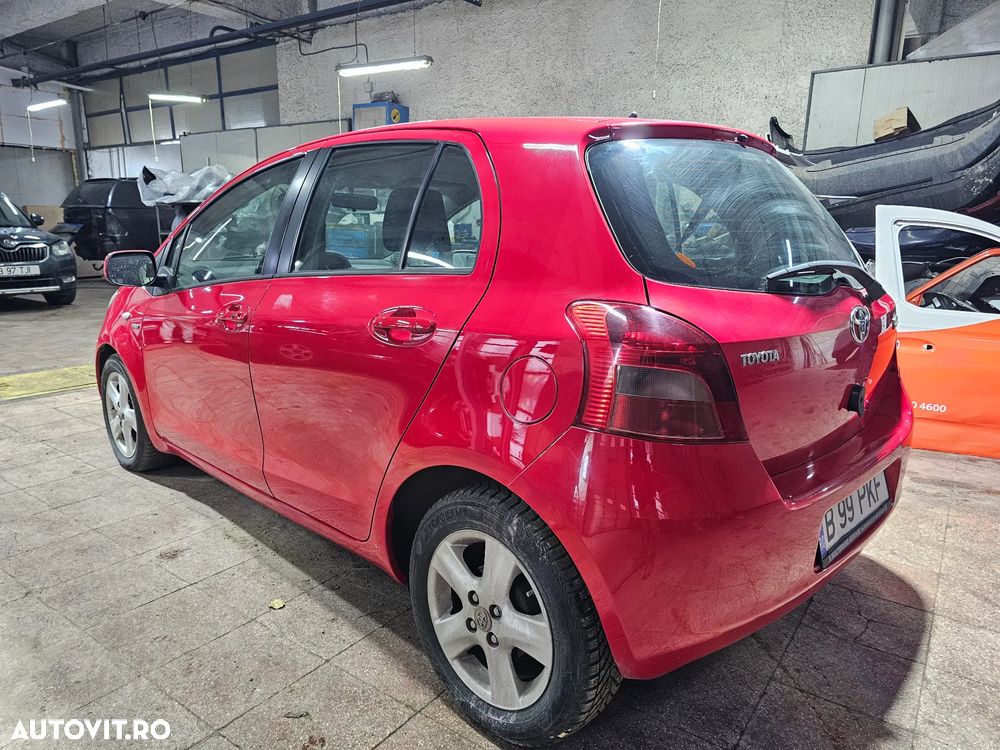 Toyota Yaris 1.4 D-4D Terra - 6